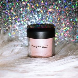 ⚠️SOLD⚠️Mac Shimmer-time 7.5g